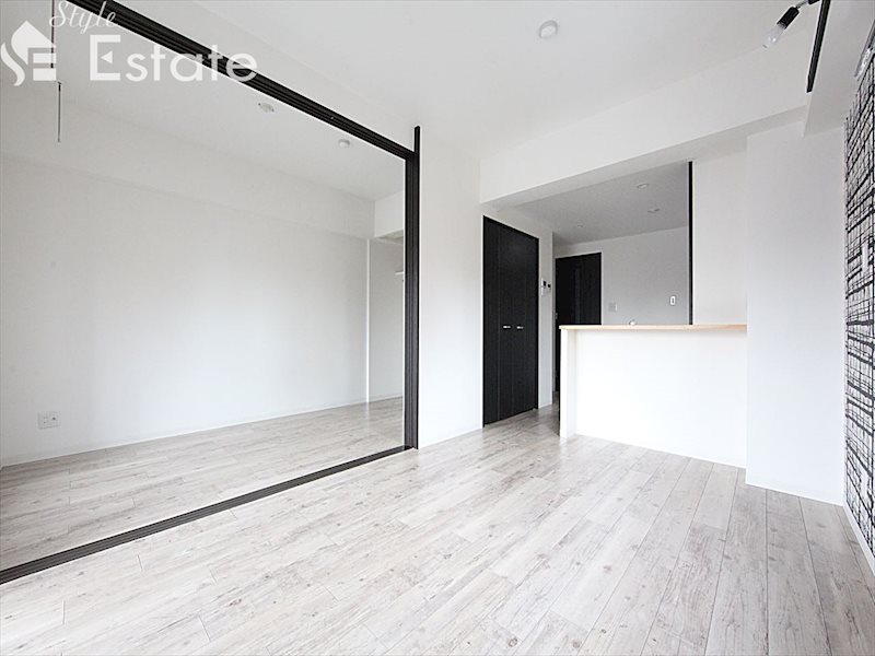 居室・リビング　内装