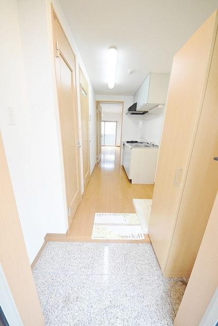 玄関　★お問い合わせはタウンハウジングまで★