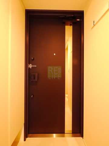 玄関　Brillia ist 千駄ヶ谷