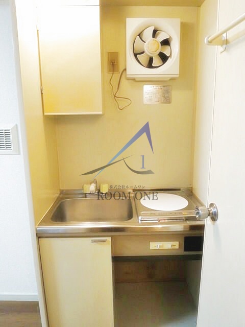 キッチン　キッチンです。