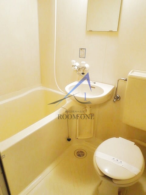 バス・シャワールーム　お風呂です。