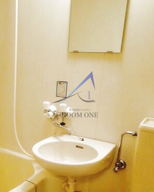 洗面設備　洗面台です。