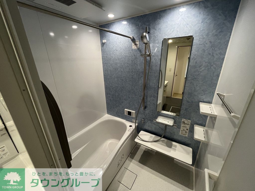 バス・シャワールーム　洗面