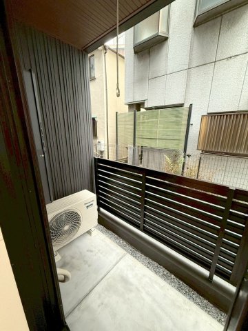 バルコニー　バルコニー