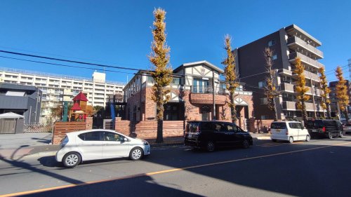 幼稚園・保育園　幼保連携型認定こども園昭島ナオミこども園（幼稚園・保育園）まで555m