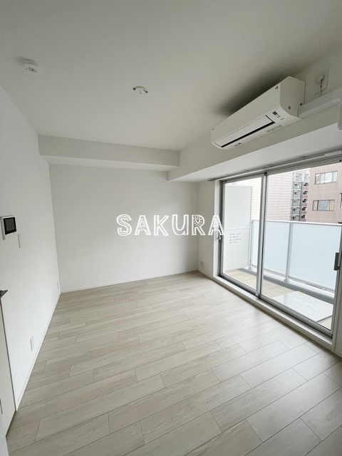 居室・リビング　使いやすい形の為、レイアウトを楽しめます♪