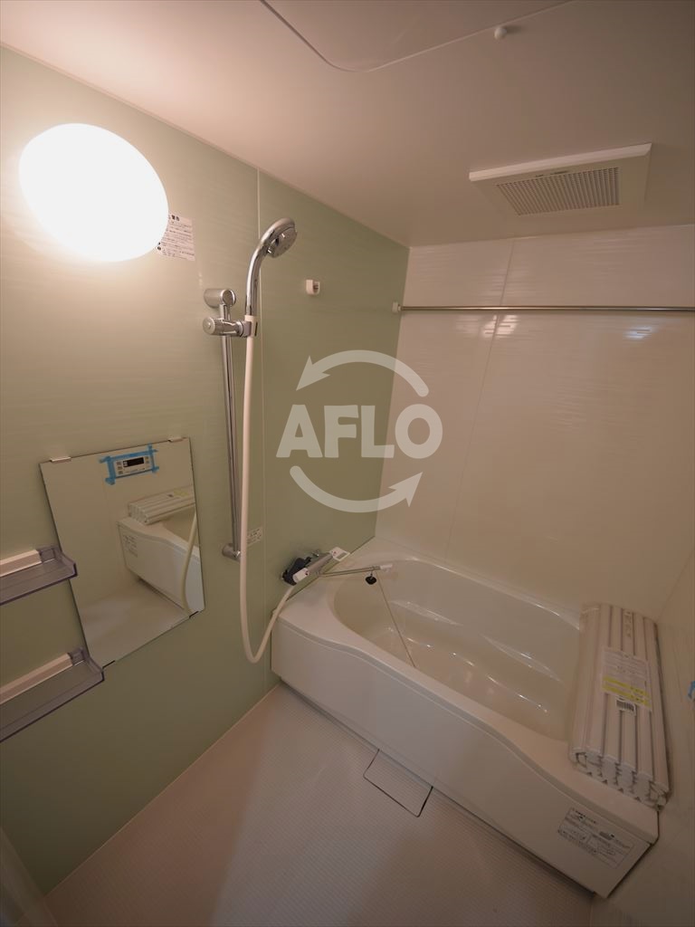 バス・シャワールーム　COCORO-WEST　給湯