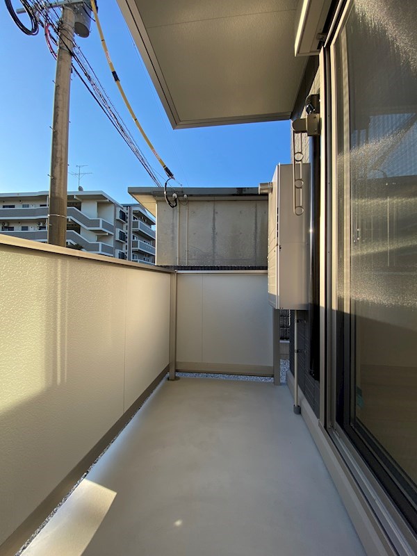バルコニー　※別号室の写真になります