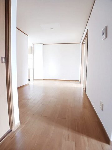 居室・リビング　使いやすい居間です