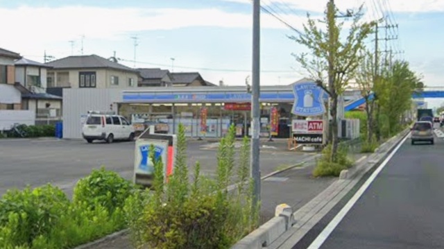 コンビニ　ローソン白岡西七丁目店（コンビニ）まで649m