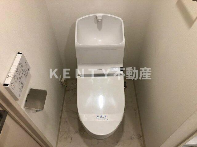 トイレ　清潔感のあるトイレです