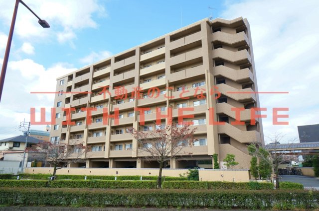 建物外観　外観は落ち着いています
