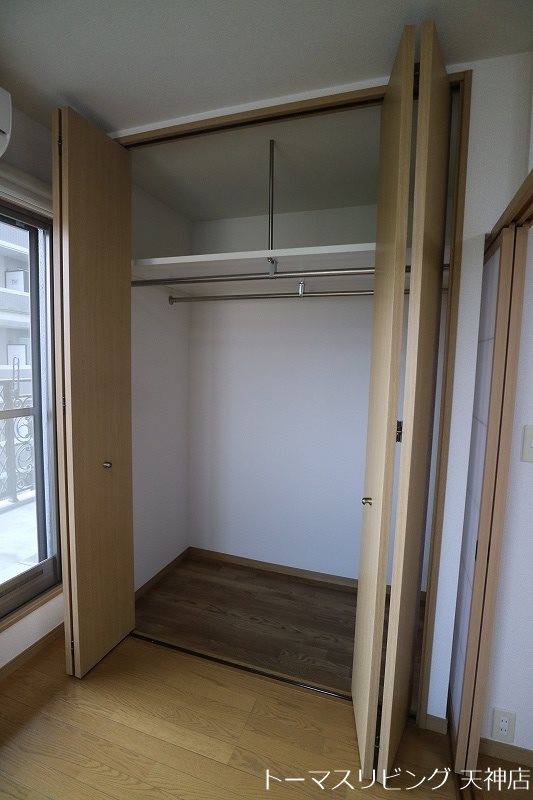 収納　※別号室の写真です。
