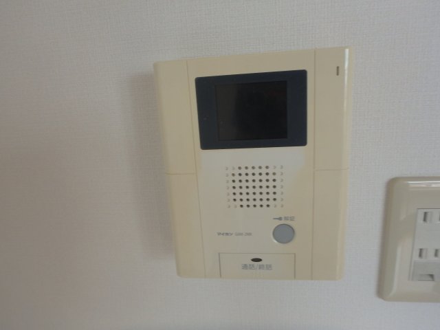 セキュリティ　モニター付きインターフォン完備