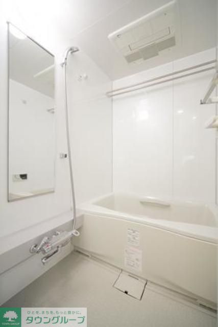 バス・シャワールーム　※写真は同タイプ住戸です。