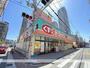 ドラックストア　ドラッグセガミ上本町店（ドラッグストア）まで84m