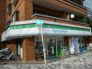 コンビニ　ファミリーマート　与力町店（コンビニ）まで285m