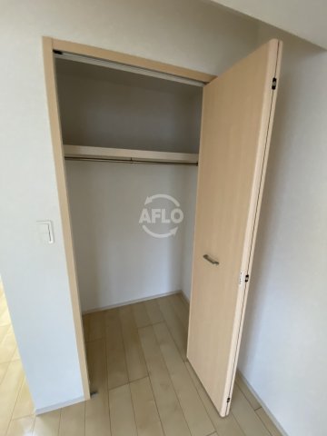収納　ラ　ヴィータ西梅田　収納
