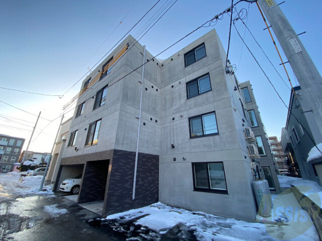 建物外観　札幌市豊平区美園７条「ジーハイム美園」