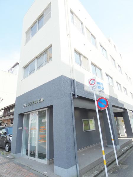 建物外観　便利な立地です
