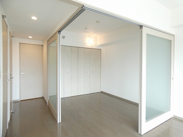 居室・リビング　内観※別部屋参考写真