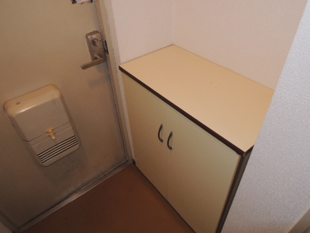 玄関　下駄箱