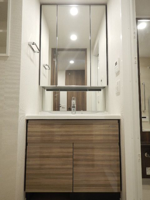 洗面設備　☆嬉しい独立洗面台☆