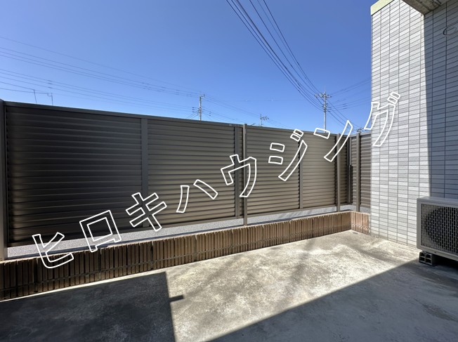 バルコニー　テラス