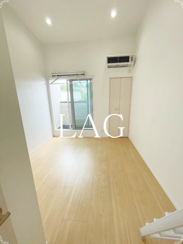 居室・リビング　洋室のお部屋です。