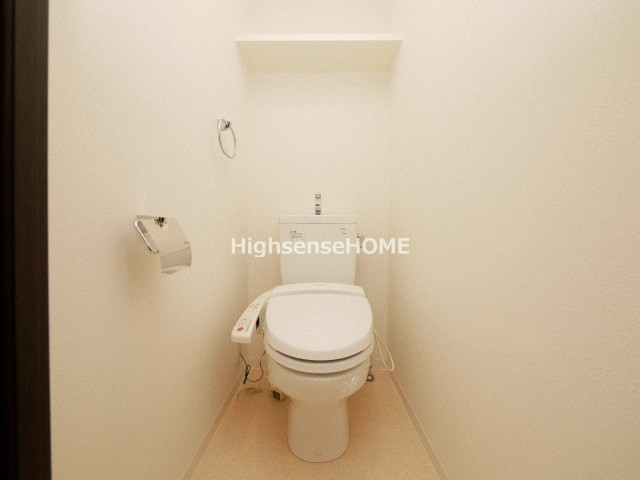 トイレ　ゆったりとした空間のトイレです