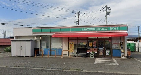 コンビニ　ローソンストア１００海老名下今泉三丁目店（コンビニ）まで427m