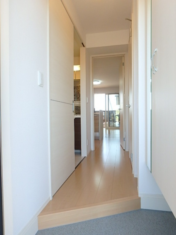 玄関　図面と現状に相違がある場合には現状を優先