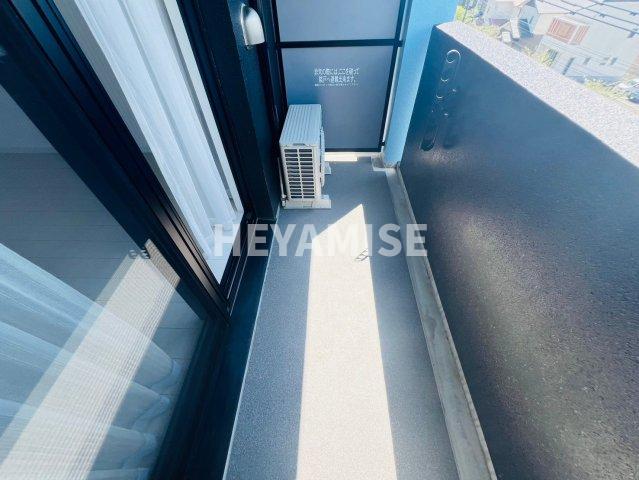 バルコニー　※同物件反転タイプの写真でございます※現況を優先します※