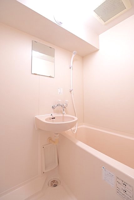 バス・シャワールーム　浴室
