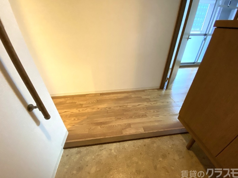 玄関　玄関を開けるとキレイな室内とご対面です！
