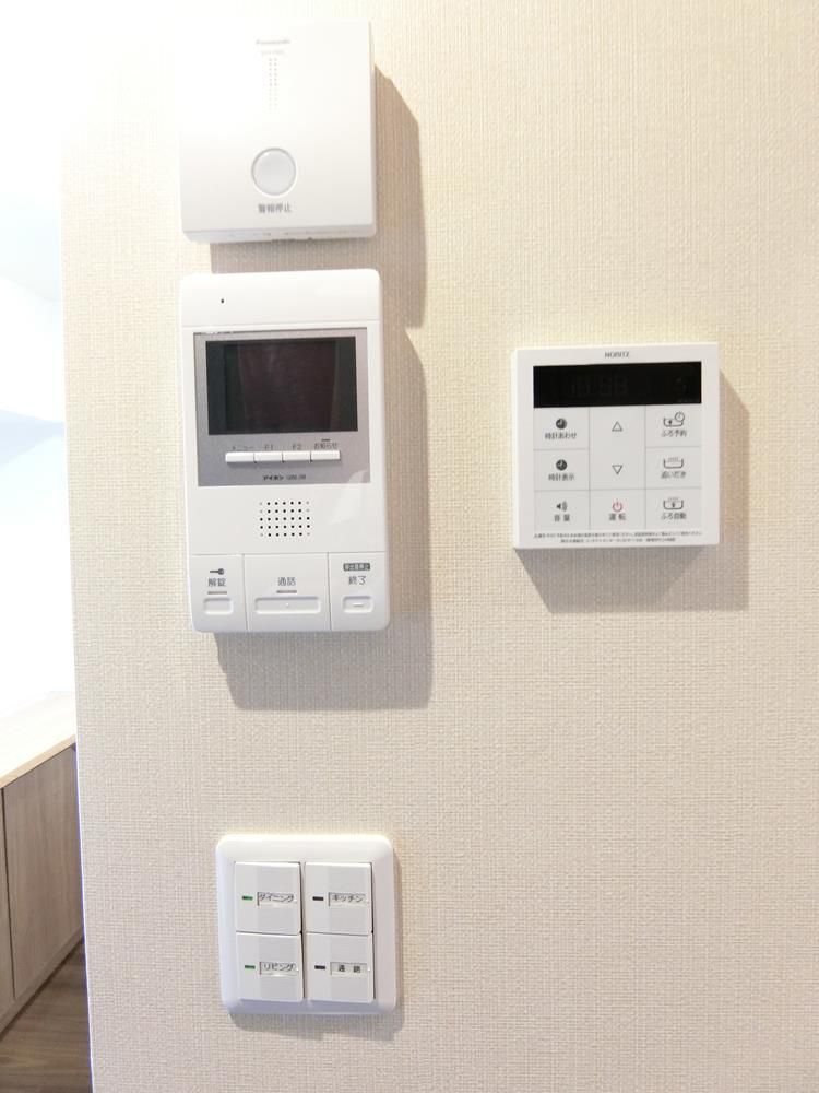 セキュリティ　TVモニター付きで安心です☆