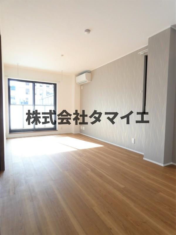 居室・リビング　ゆったりとした居間です