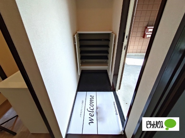玄関　玄関