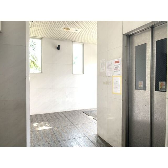 ロビー