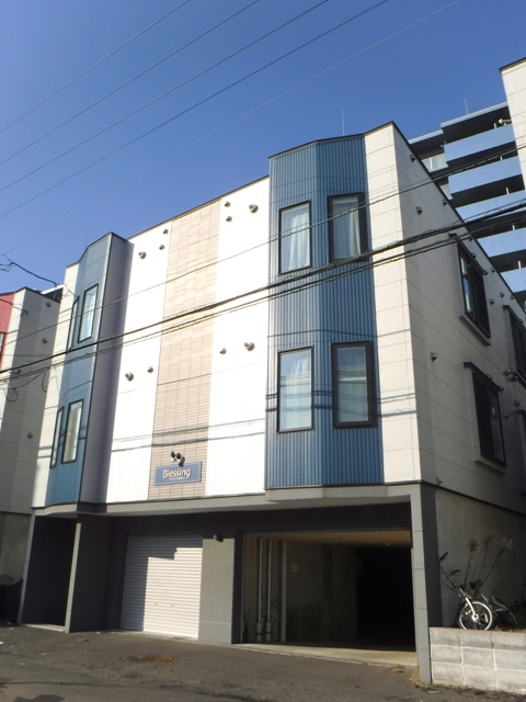 建物外観　☆地下鉄東西線南郷18丁目駅まで徒歩3分！