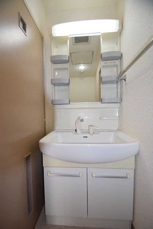 洗面設備　別部屋参考写真