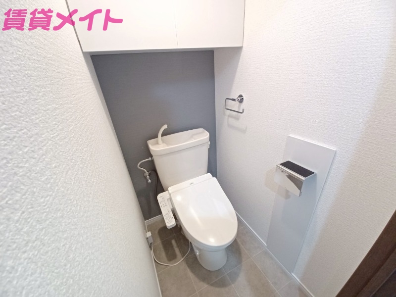 トイレ　別部屋画像参考