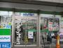 コンビニ　ファミリーマートラグザ大阪店（コンビニ）まで534m