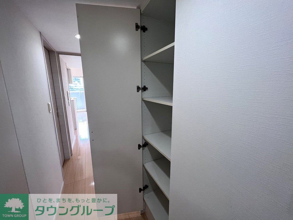 収納　廊下北側収納