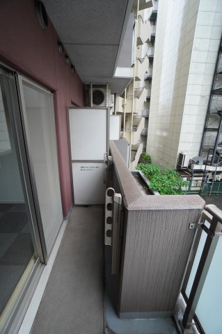 バルコニー　※同物件・同タイプの写真です。