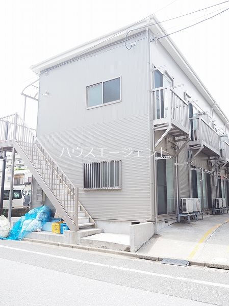 建物外観　シックな外観です。