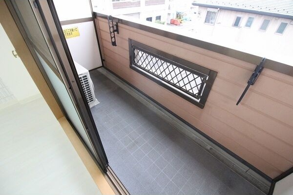 バルコニー　名古屋で一番初期費用の安い賃貸専門の不動産会社です(^^)
