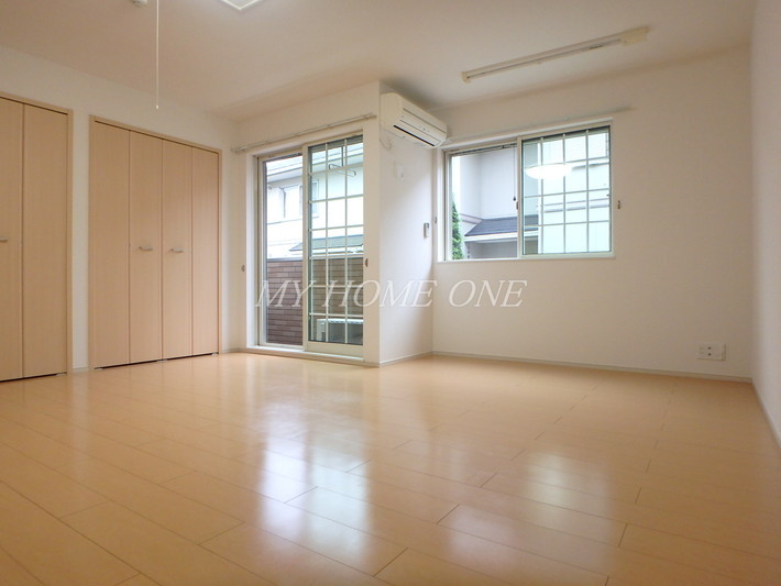 居室・リビング　リビング