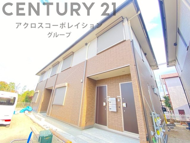 建物外観　敷地内に駐車場があります！