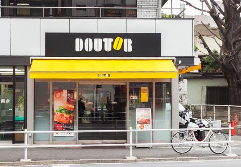 飲食店　ドトールコーヒーショップ芝公園店（飲食店）まで122m